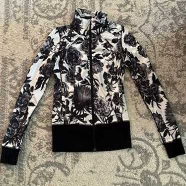 美品 Lululemon Difine ジャケット サイズ4 花柄　シースルー Lululemon Luxtreme Running Half-Zip - Inflect Floral Lunar