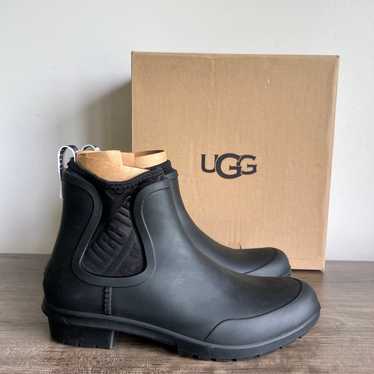 Ugg Chevonne Women's Waterproof Boot Size 8 SKU#24