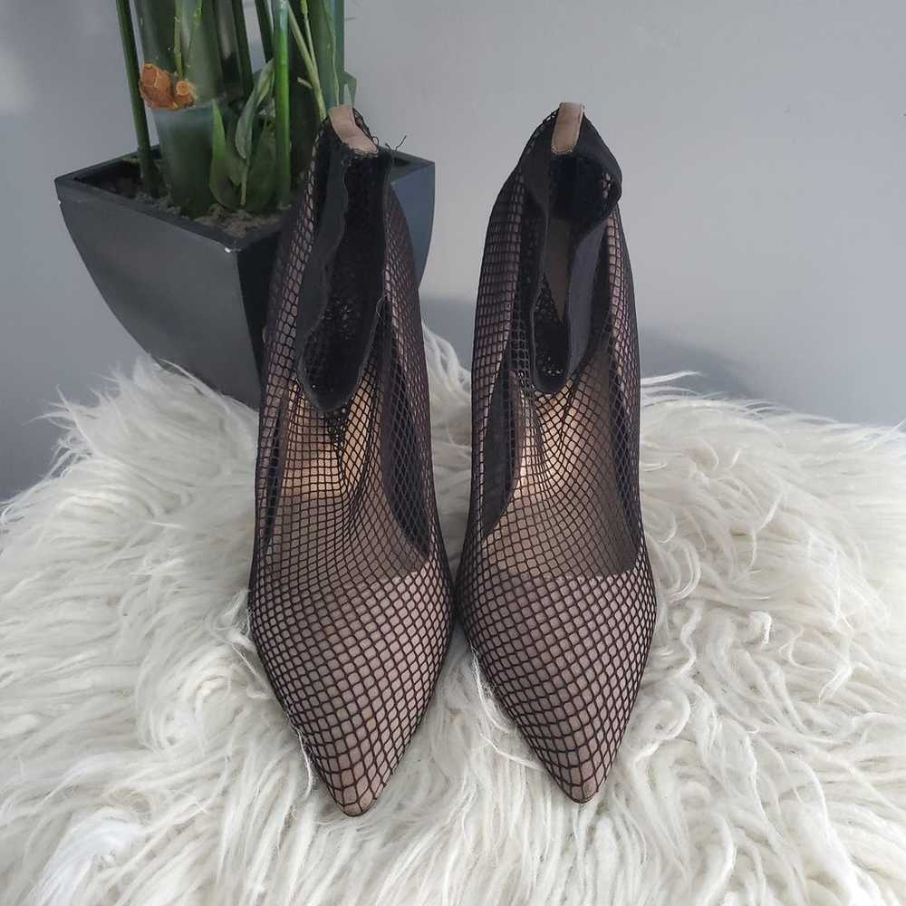 Shoe Dazzle Aria Black Fishnet Sock Chunky Heel P… - image 2