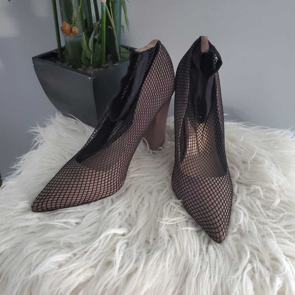 Shoe Dazzle Aria Black Fishnet Sock Chunky Heel P… - image 3