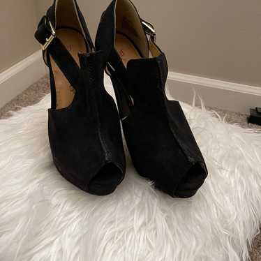 Black suede heels
