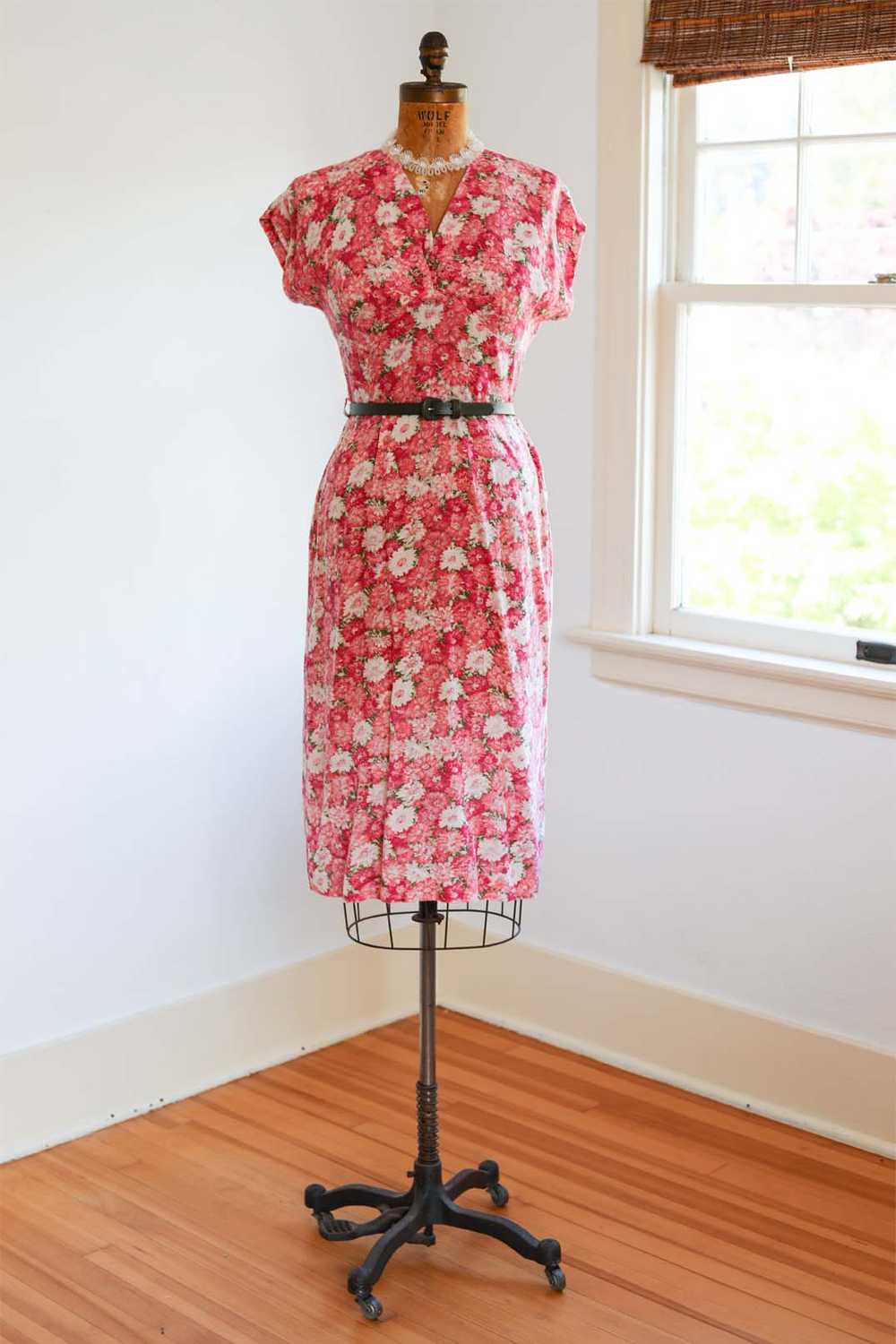 Vintage 1940s to 1950s Dress - STUNNING Gently As… - image 1