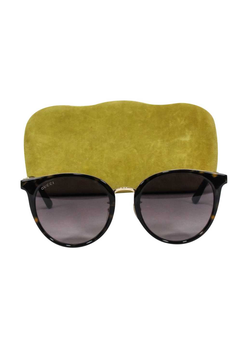 Gucci - Brown Tortoise Oversized Round Sunglasses - image 2