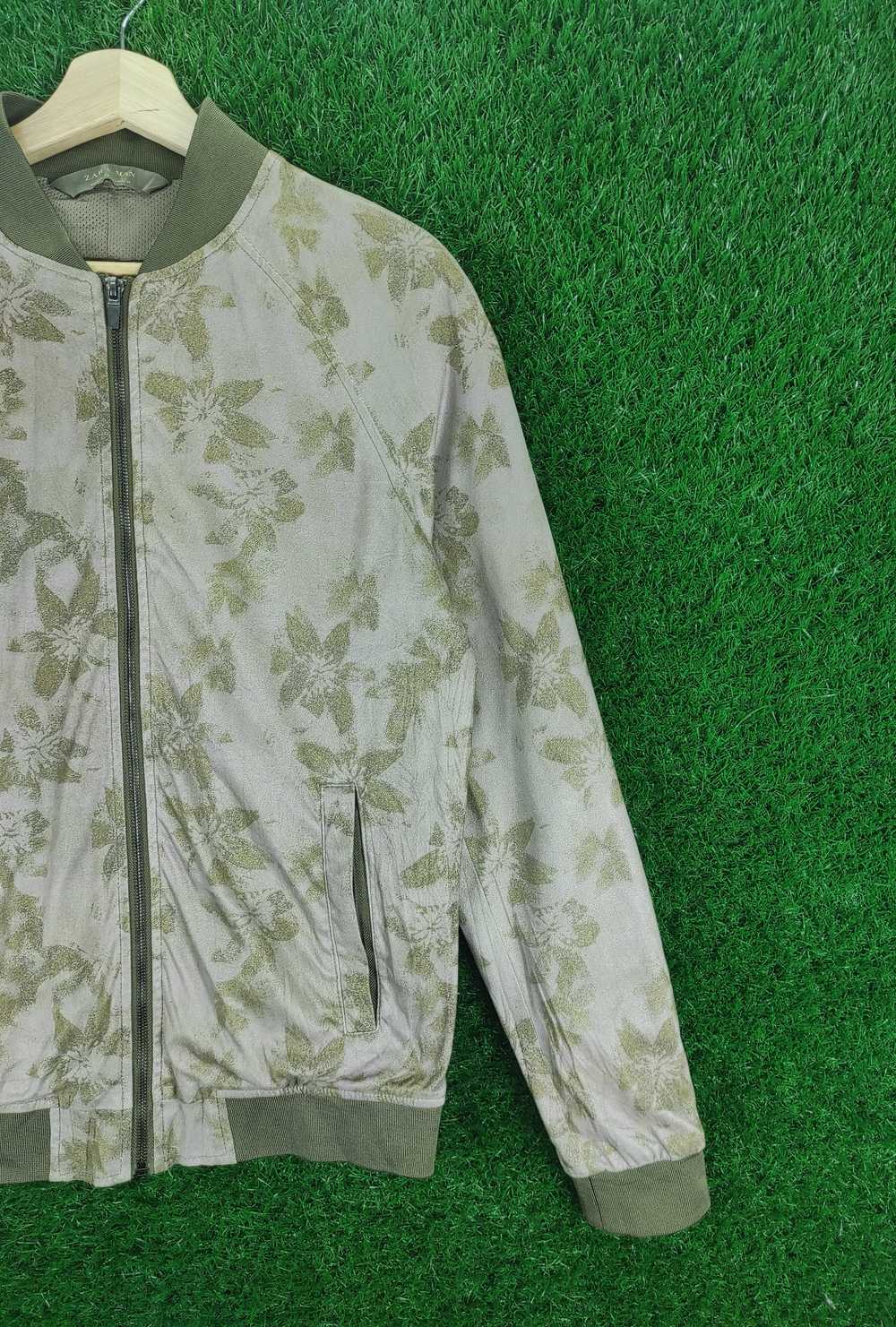 Zara - Zara Man Velvet Floral Jacket - image 3