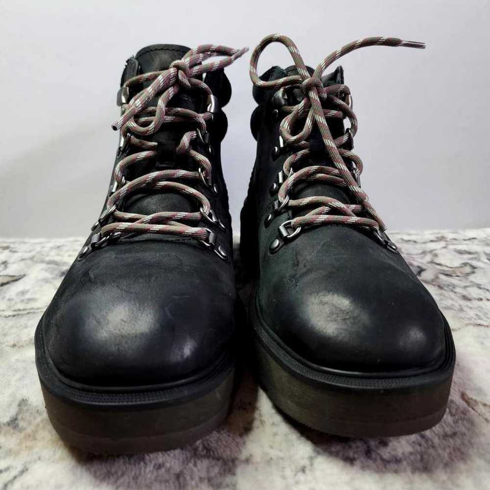 Sorel Leather boots - image 4