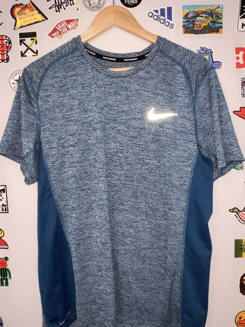 Nike Nike Running T - image 1