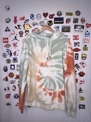 Feit Tye-Dye Hoodie x FEAT