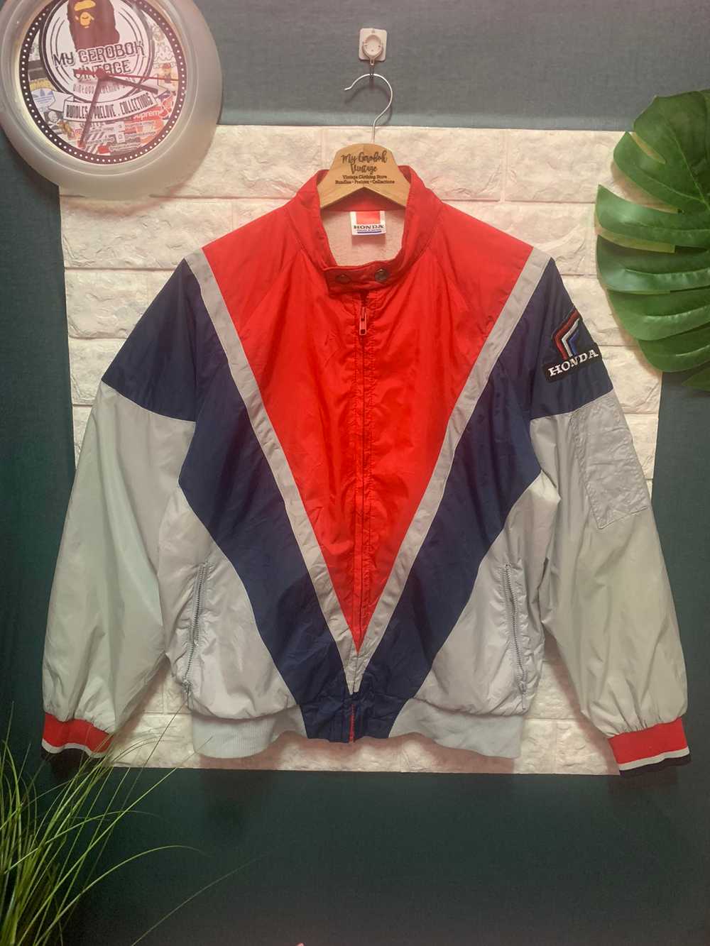 Honda - RARE!! Windbreaker Racing HONDA By Descen… - image 1