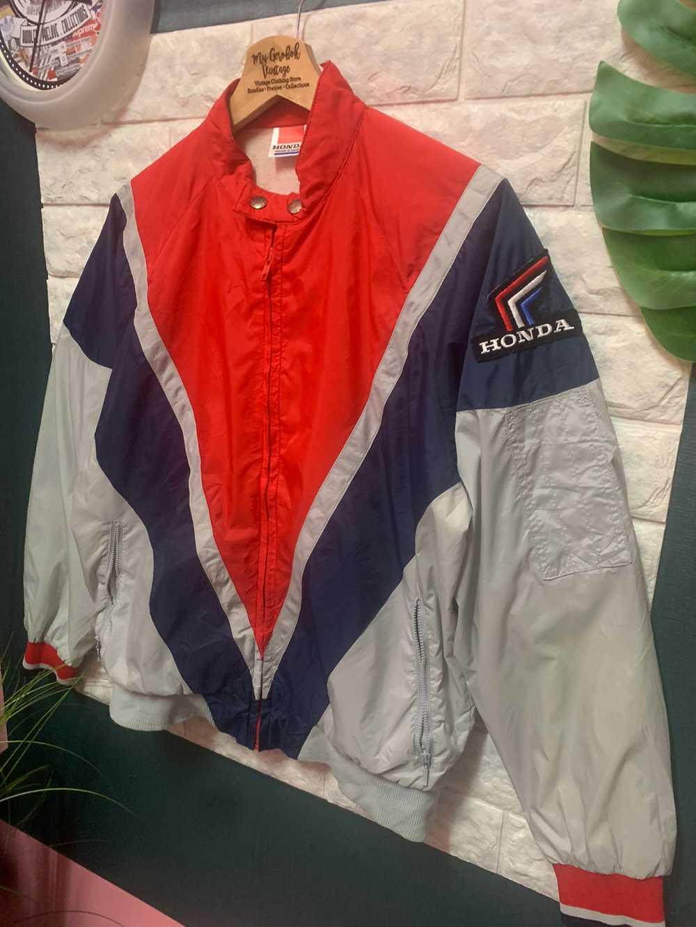 Honda - RARE!! Windbreaker Racing HONDA By Descen… - image 5