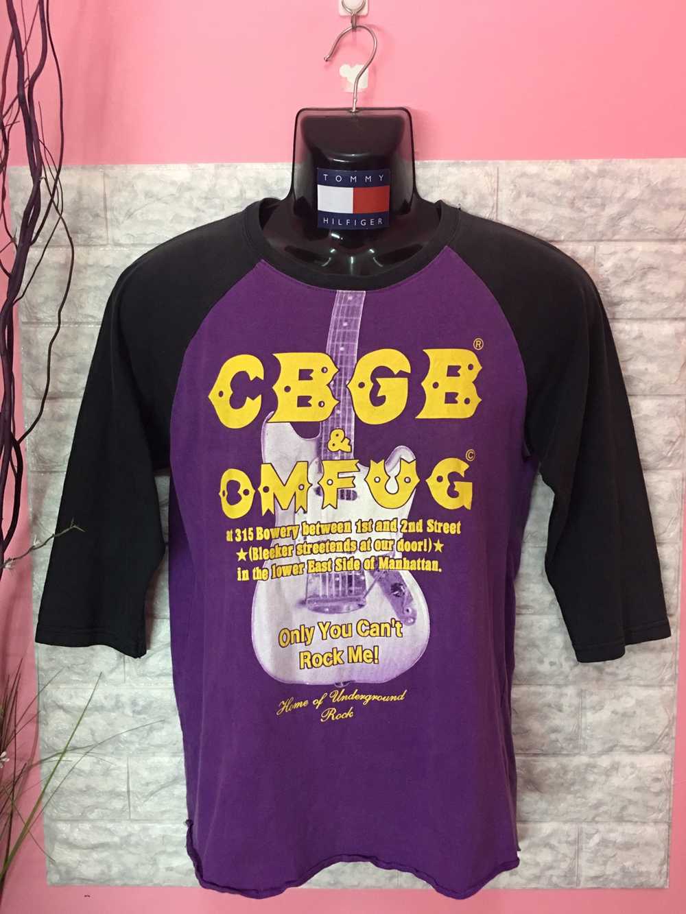 Vintage - Rare T-Shirt CBGB & OMFUG Home of under… - image 1