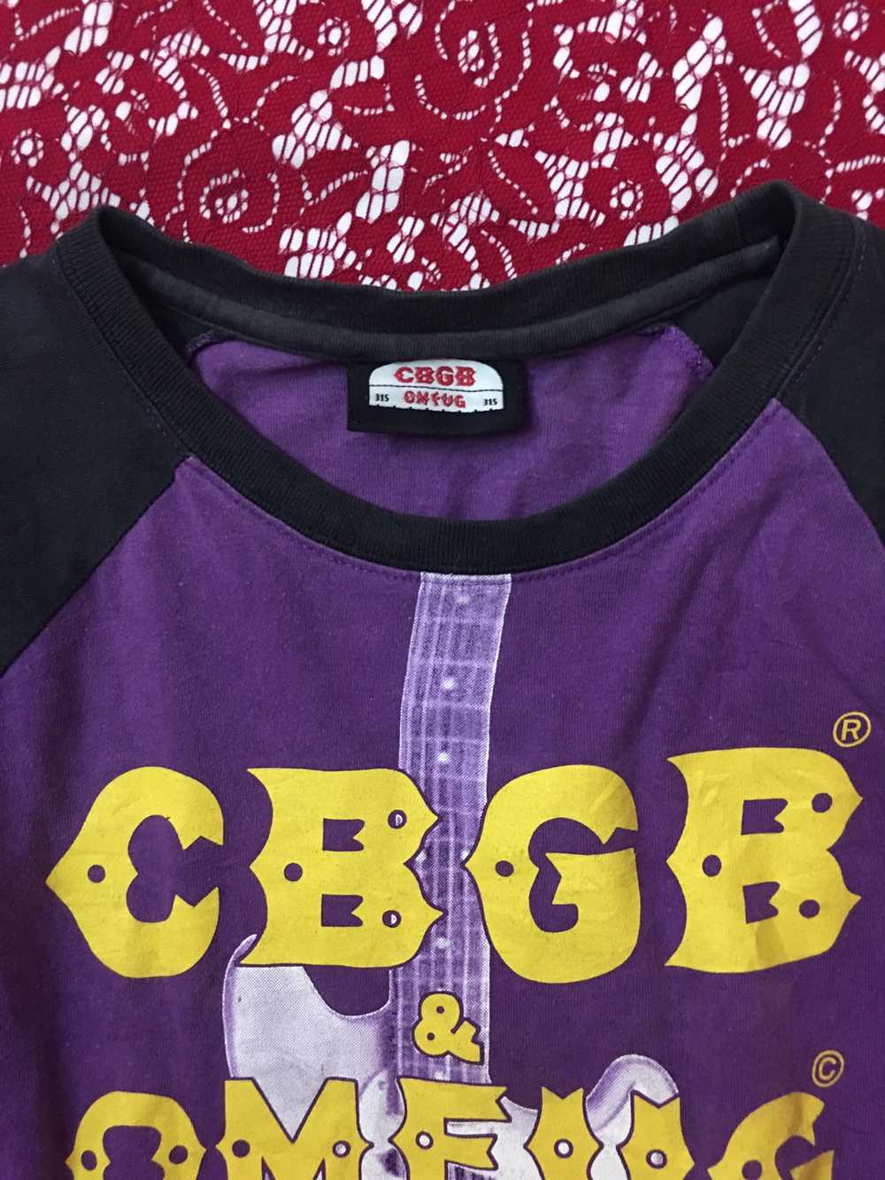 Vintage - Rare T-Shirt CBGB & OMFUG Home of under… - image 4