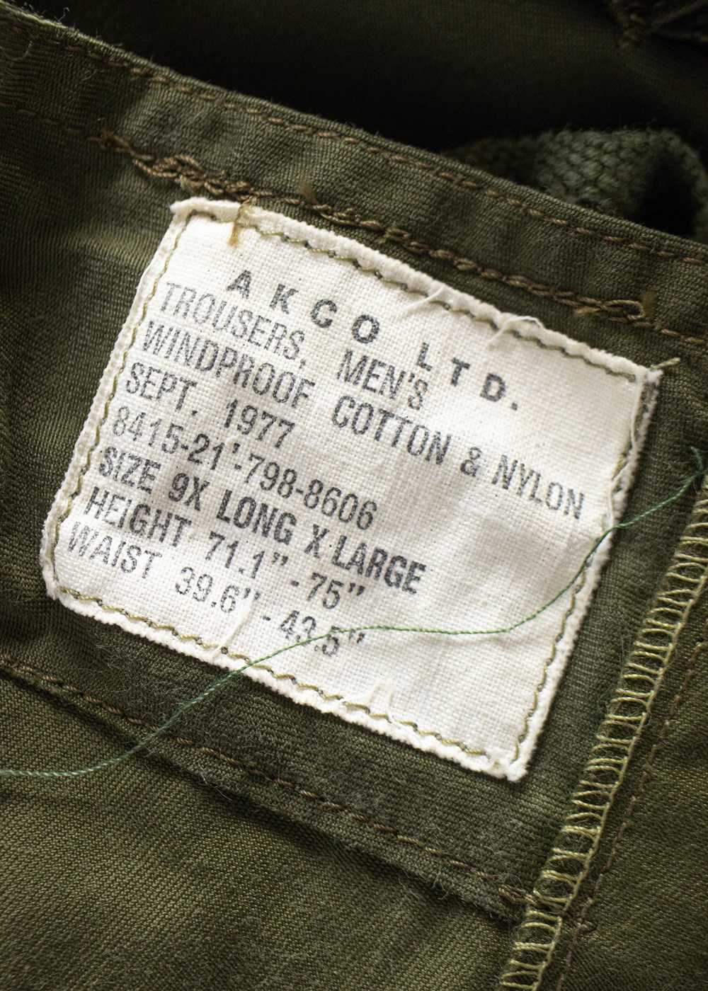 Vintage 1970s Military Wind Cargo Pants Size XL/2… - image 2