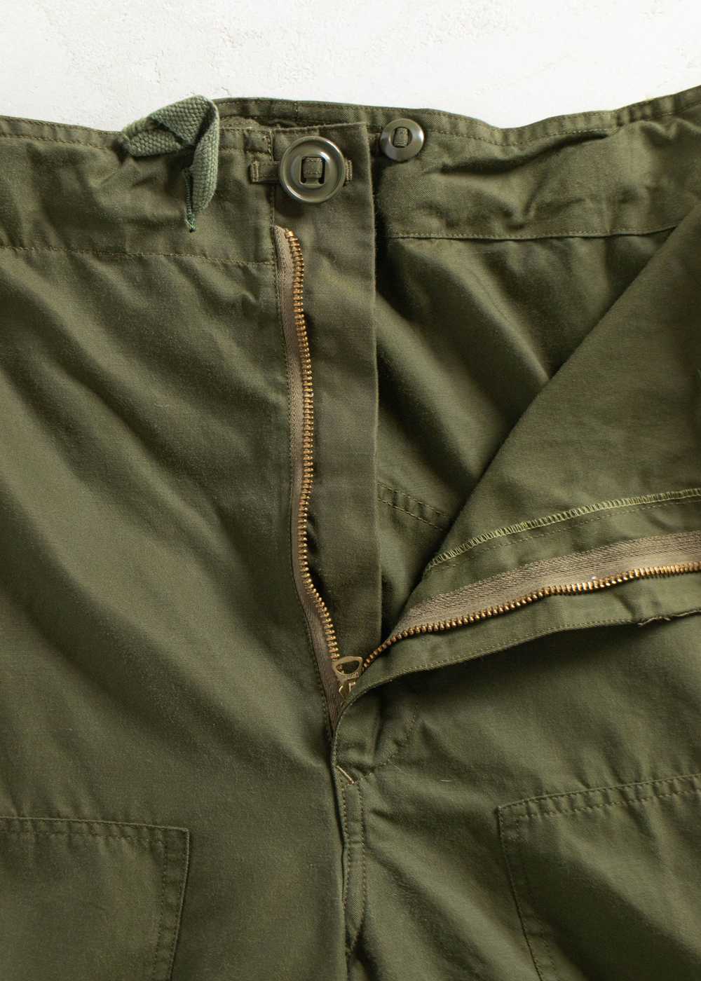 Vintage 1970s Military Wind Cargo Pants Size XL/2… - image 4