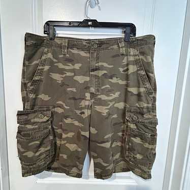 Vintage Y2k Lee Camo Cargo Shorts No Flaws - image 1