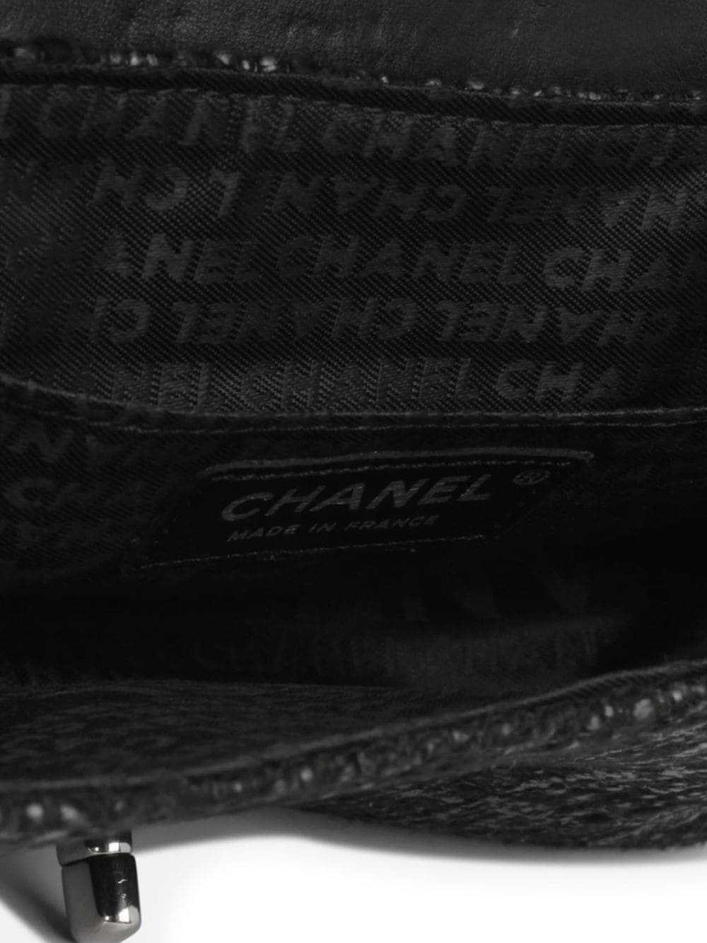 CHANEL Pre-Owned 2002 small Classic Flap tweed sh… - image 4