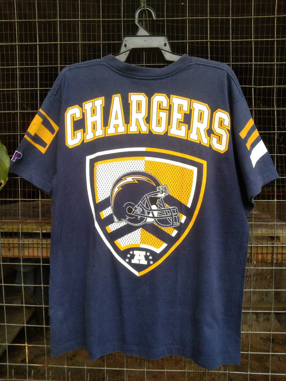 NFL - VINTAGE 1997 SAN DIEGO CHARGERS MEN'S T-SHI… - image 4