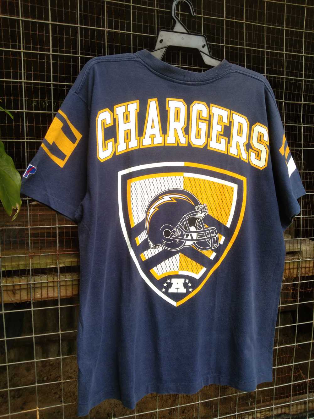 NFL - VINTAGE 1997 SAN DIEGO CHARGERS MEN'S T-SHI… - image 6