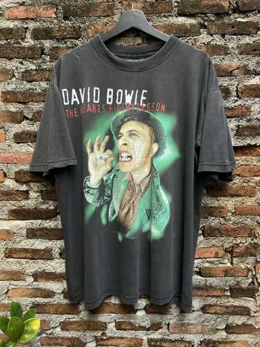 Band Tees × Vintage DAVID BOWIE THE HEARTS FILTHY… - image 1