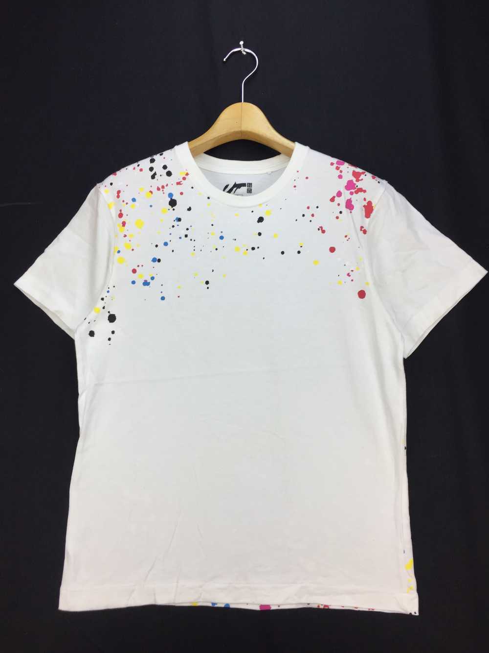 Uniqlo - FUTURA SPELL OUT POPART DESIGN SHIRT - image 2