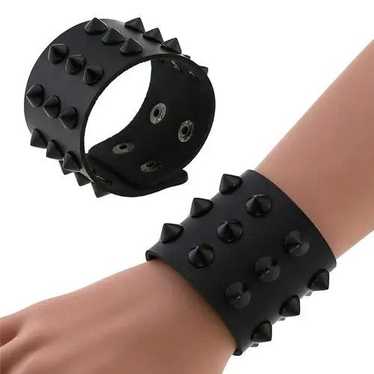 Bead Bracelet × Jewelry Gothic Spike Bracelet