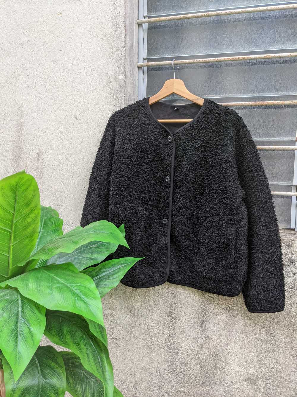 Uniqlo - 🔥 STEALS 🔥 Uniqlo Fleece Cropped Cardi… - image 1