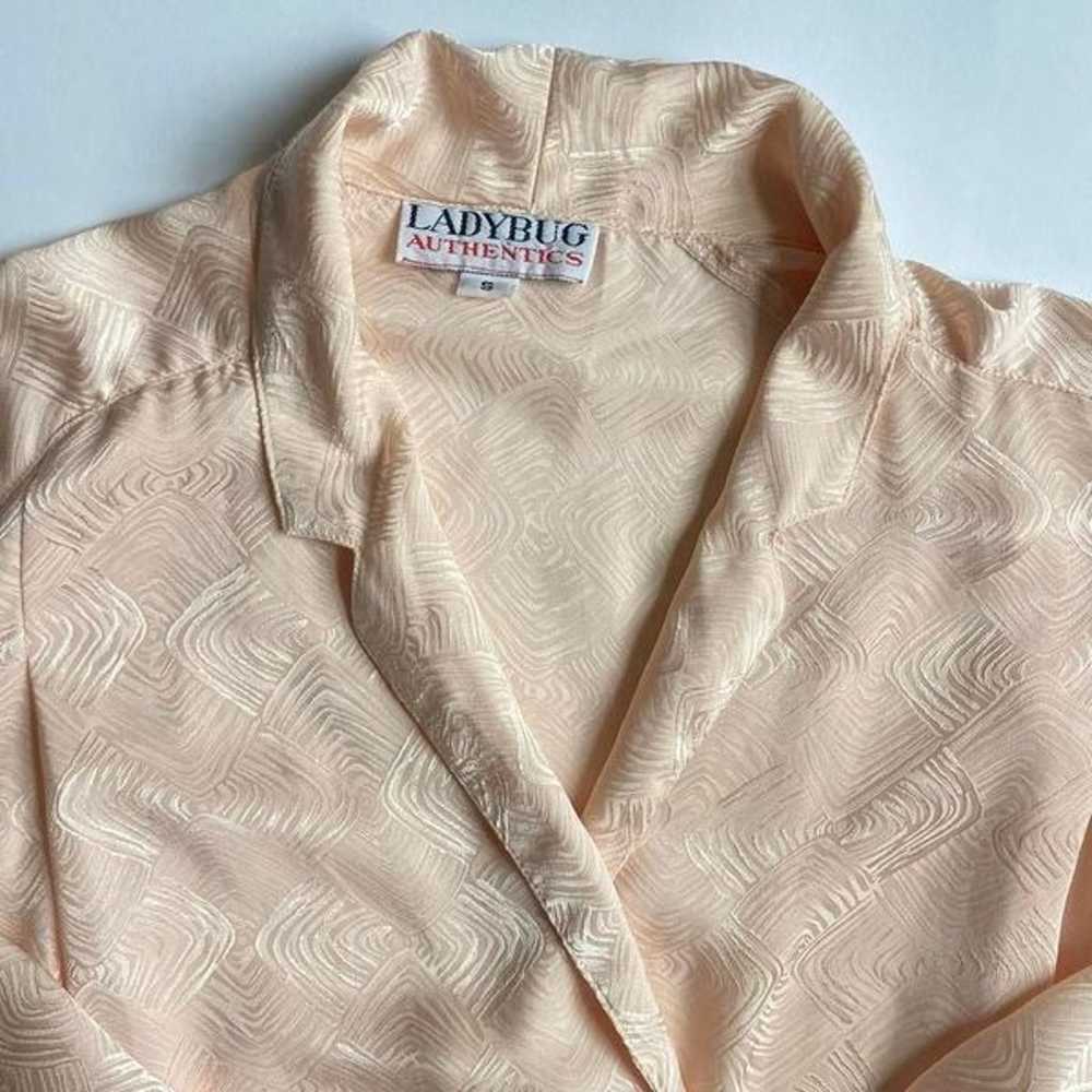 Vintage peach blouse - image 3