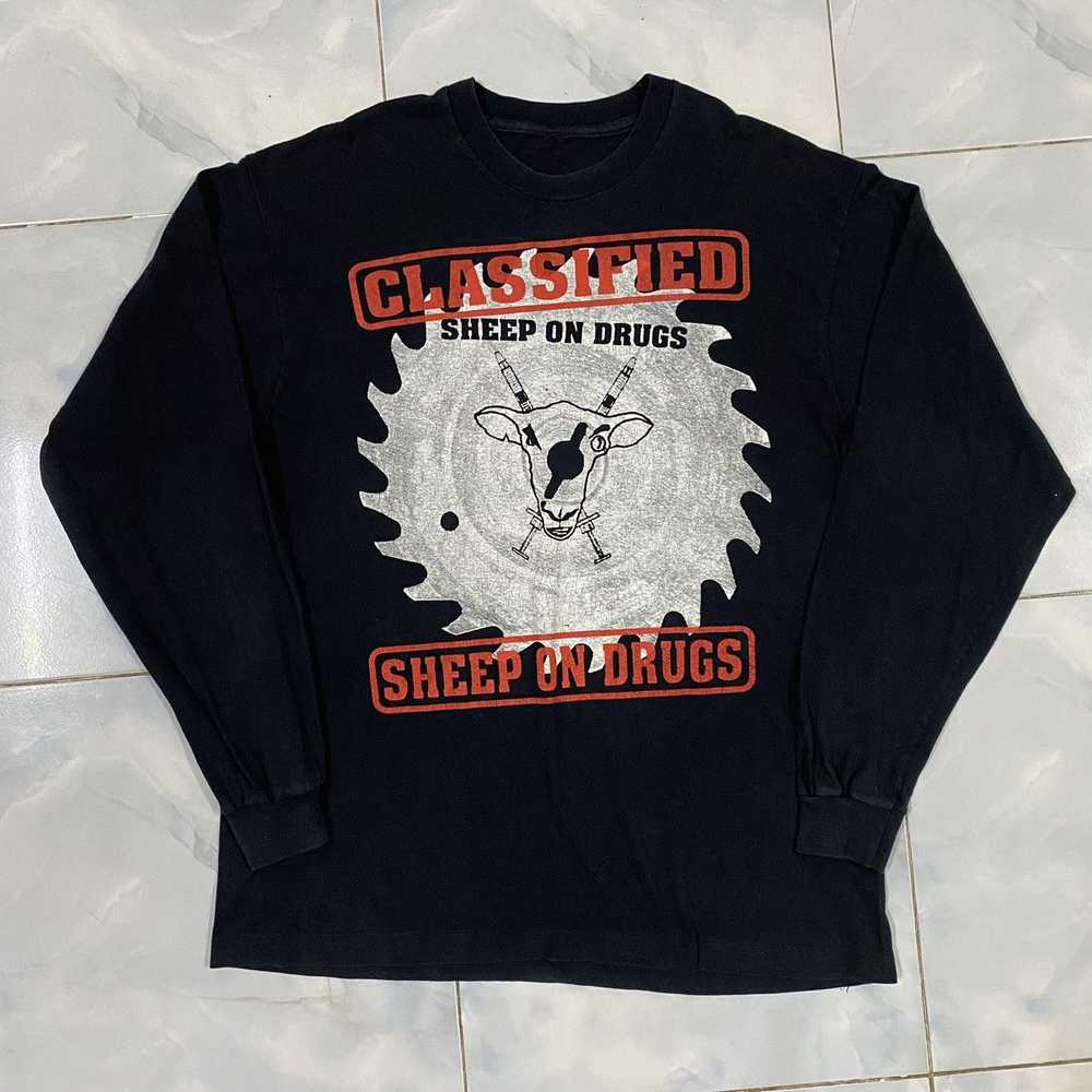 Band Tees × Rare × Vintage VINTAGE 90S SHEEP ON D… - image 3