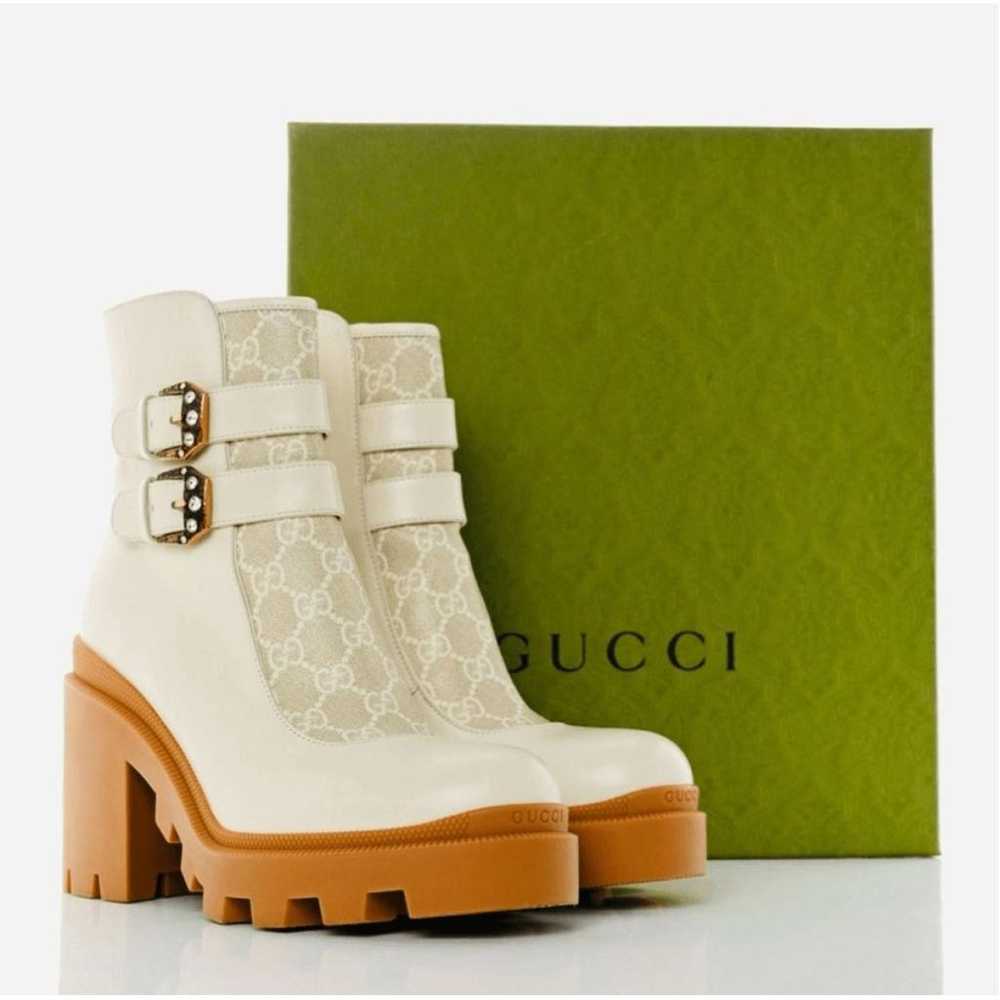 Gucci Leather boots - image 11