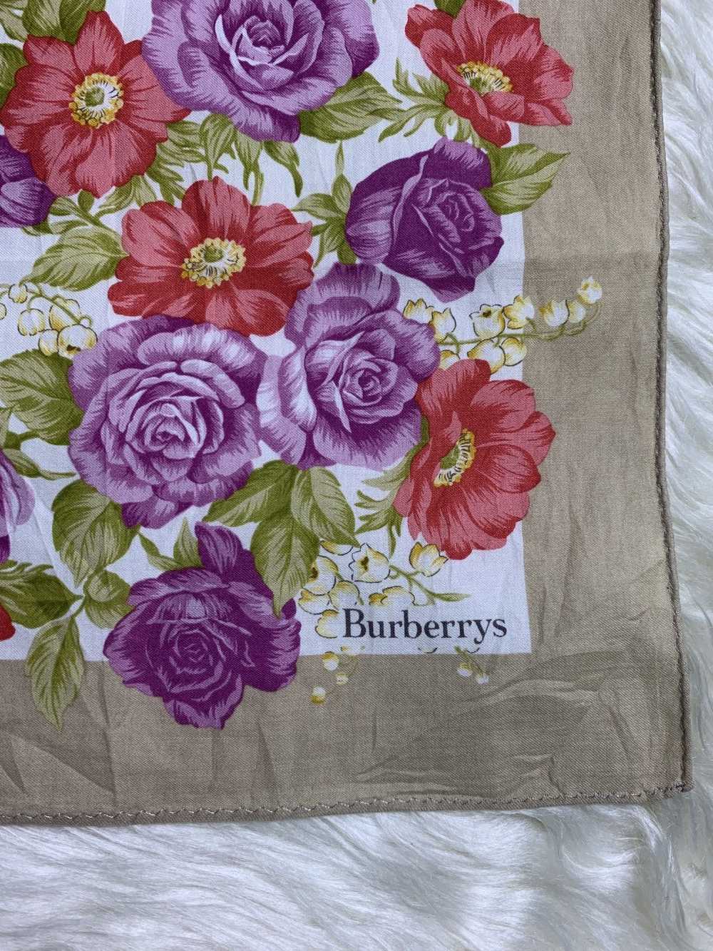 Burberry × Luxury × Vintage Burberry Floral Handk… - image 6