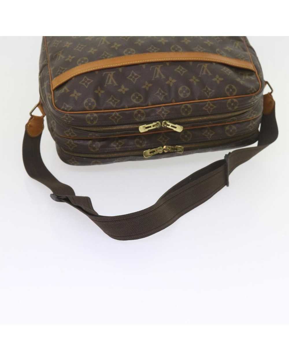 Louis Vuitton Sophisticated Canvas Reporter Bag - image 8