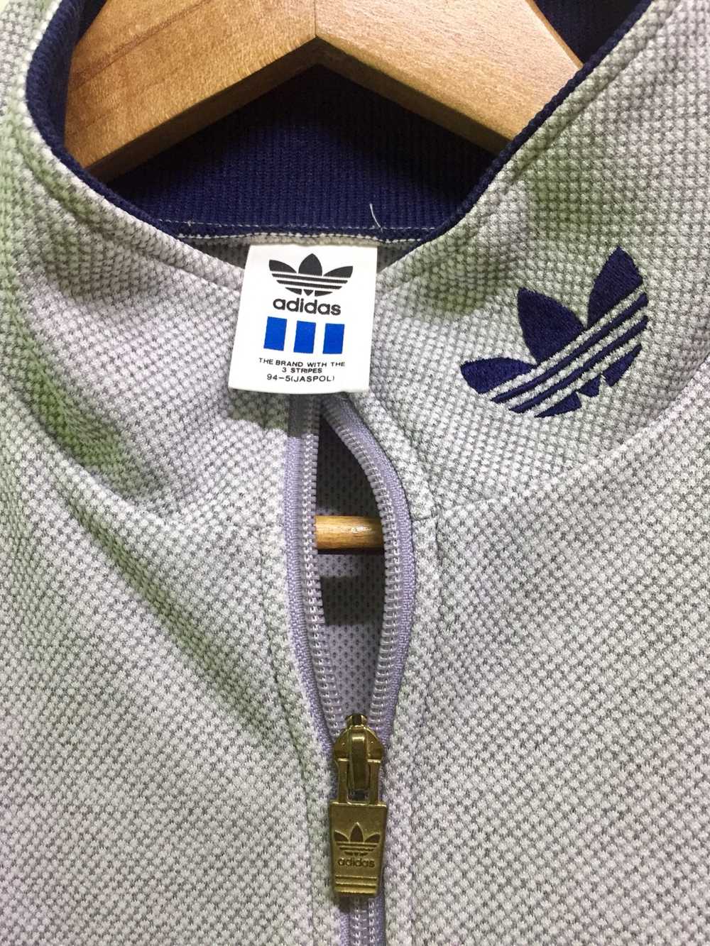 90s Adidas Originals Brand With The 3 Stripe Logo… - image 5