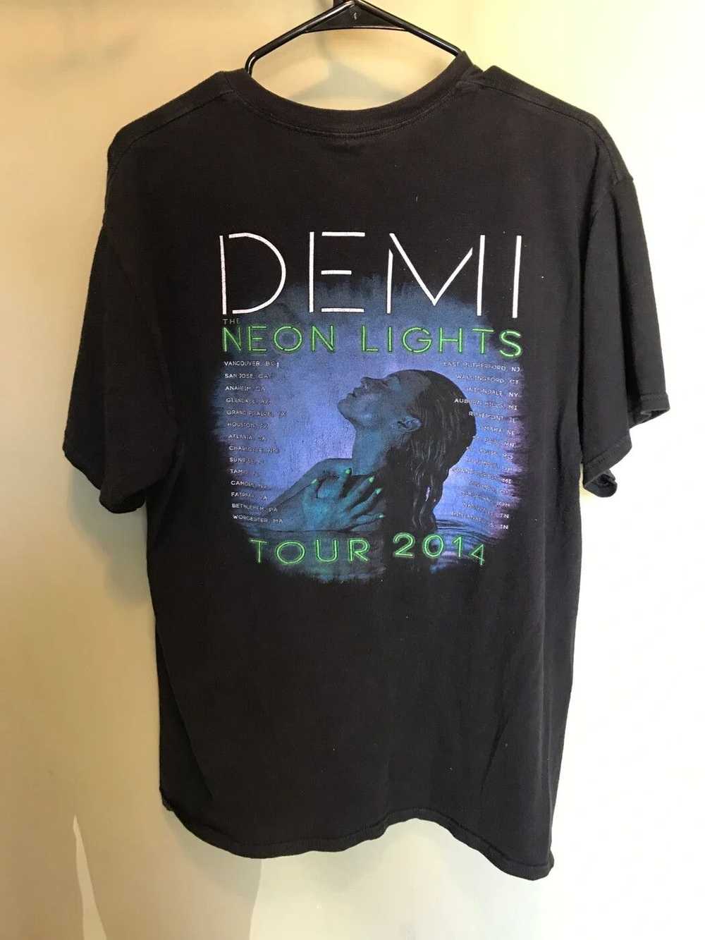 Vintage 2014 Neon Lights Demi Lovato Tour T-Shirt - image 2