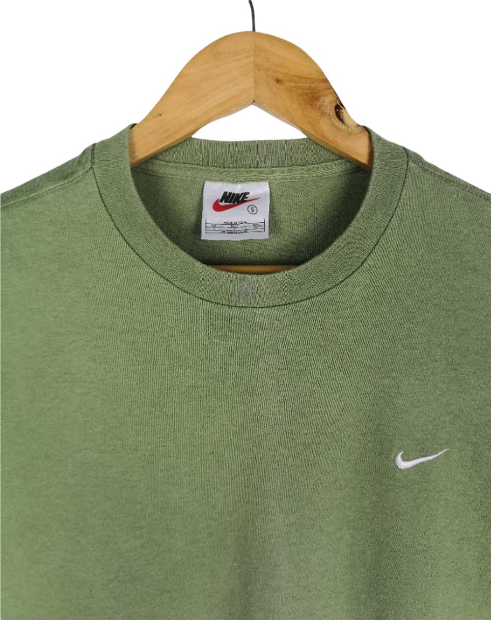 Vintage 90s Nike T-Shirt Nike Tee Embroidery - image 1