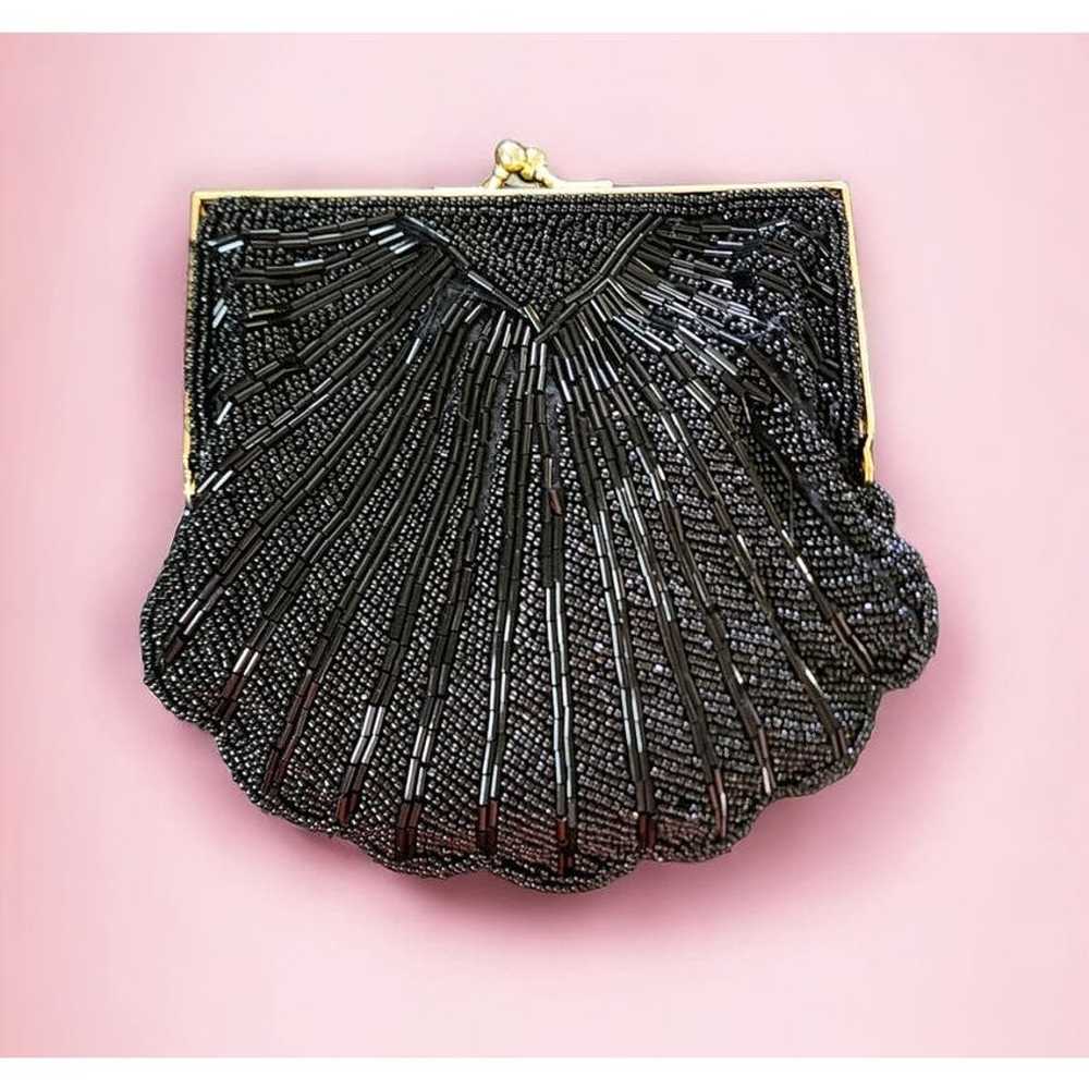 Scalloped Clamshell Black Glass Bead Evening Bag … - image 3