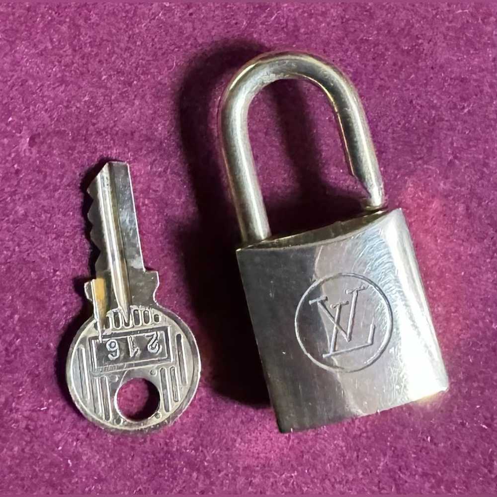 #216 Louis Vuitton Lock and Key EUC - image 2
