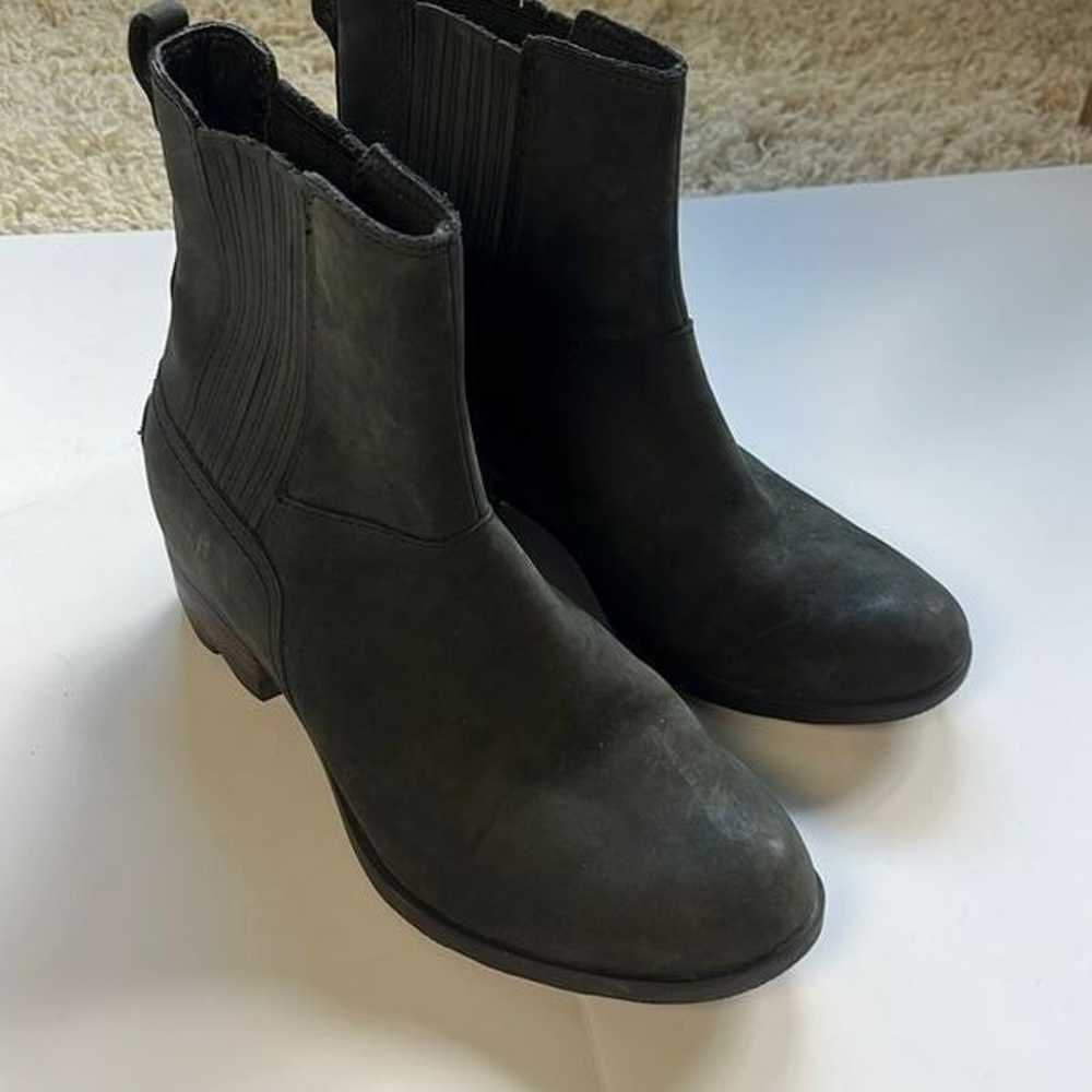 Sorel Women's Lolla Chelsea Boots (Black Suede) 7… - image 1