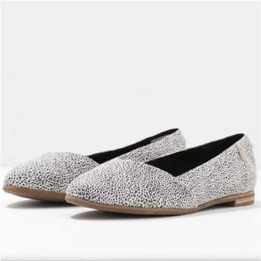 Toms Women's Julie Leopard Print Flat Shoes Size 6