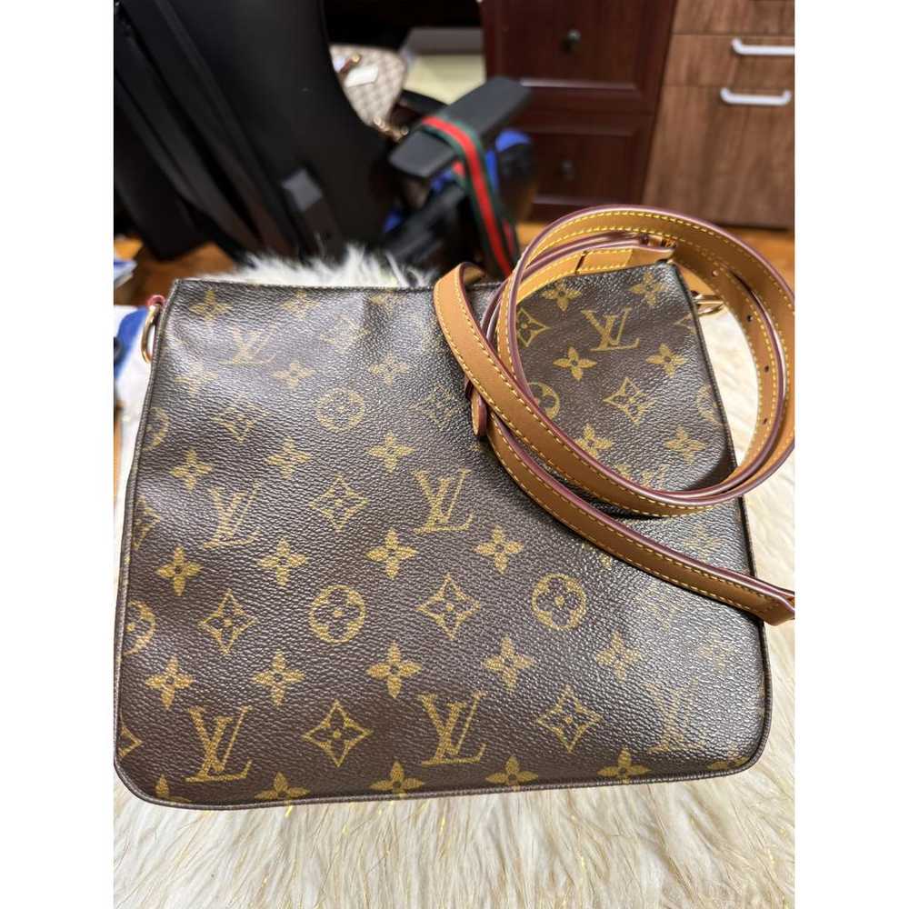 Louis Vuitton Looping leather crossbody bag - image 10