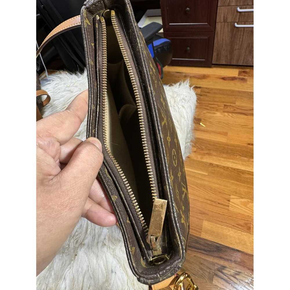 Louis Vuitton Looping leather crossbody bag - image 8