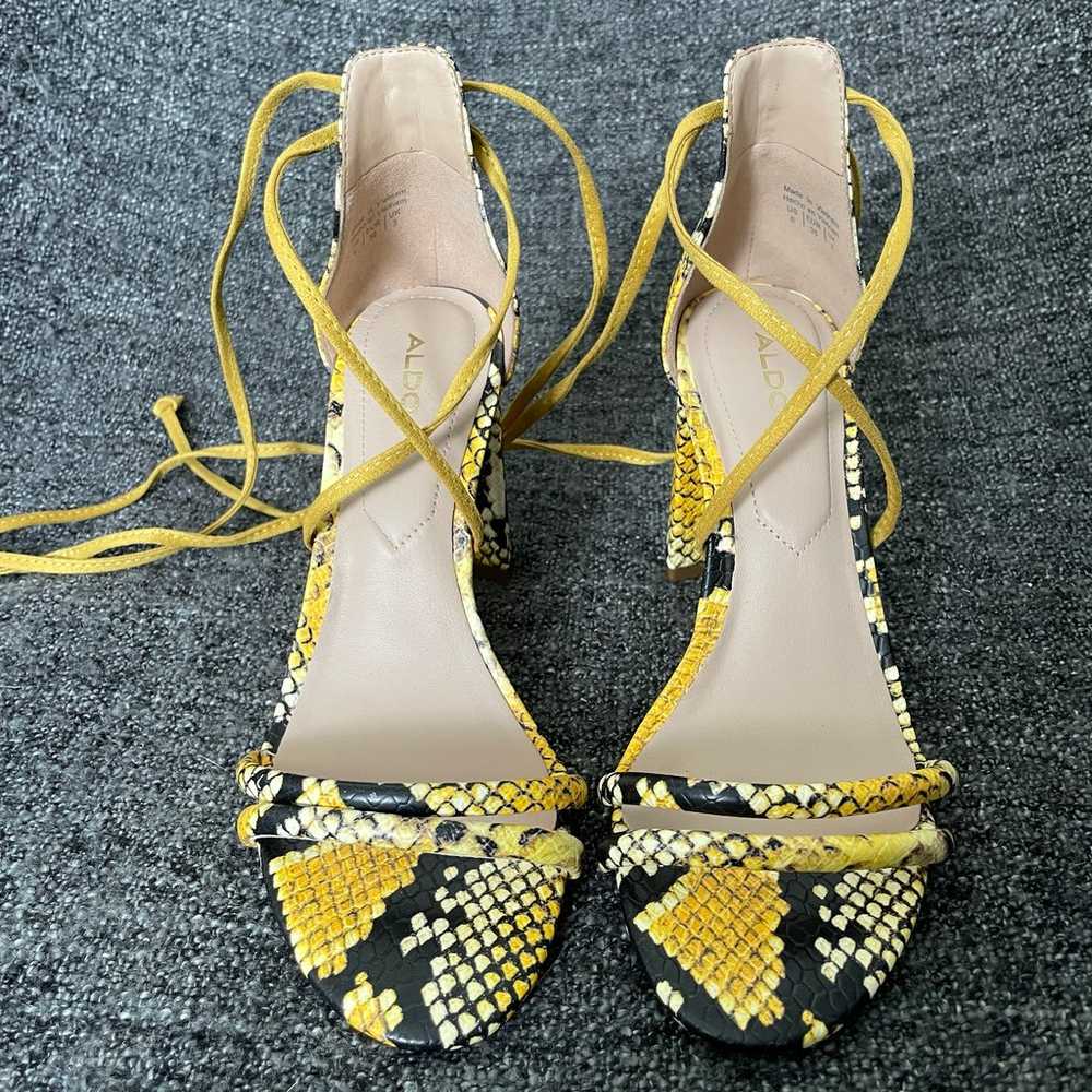 NEW Aldo Nyderia Pump Yellow Snake Print Ankle Wr… - image 3