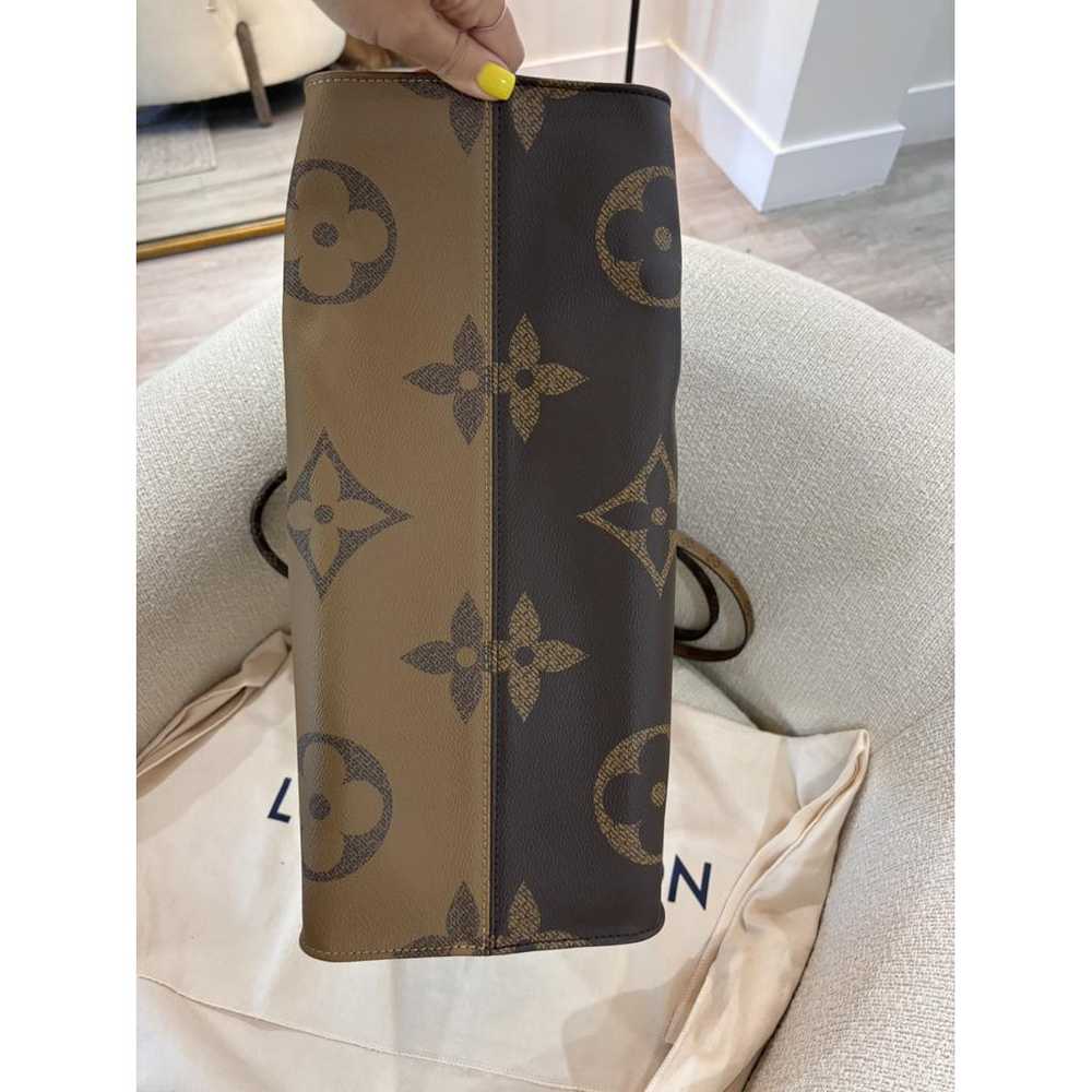 Louis Vuitton Onthego leather tote - image 6