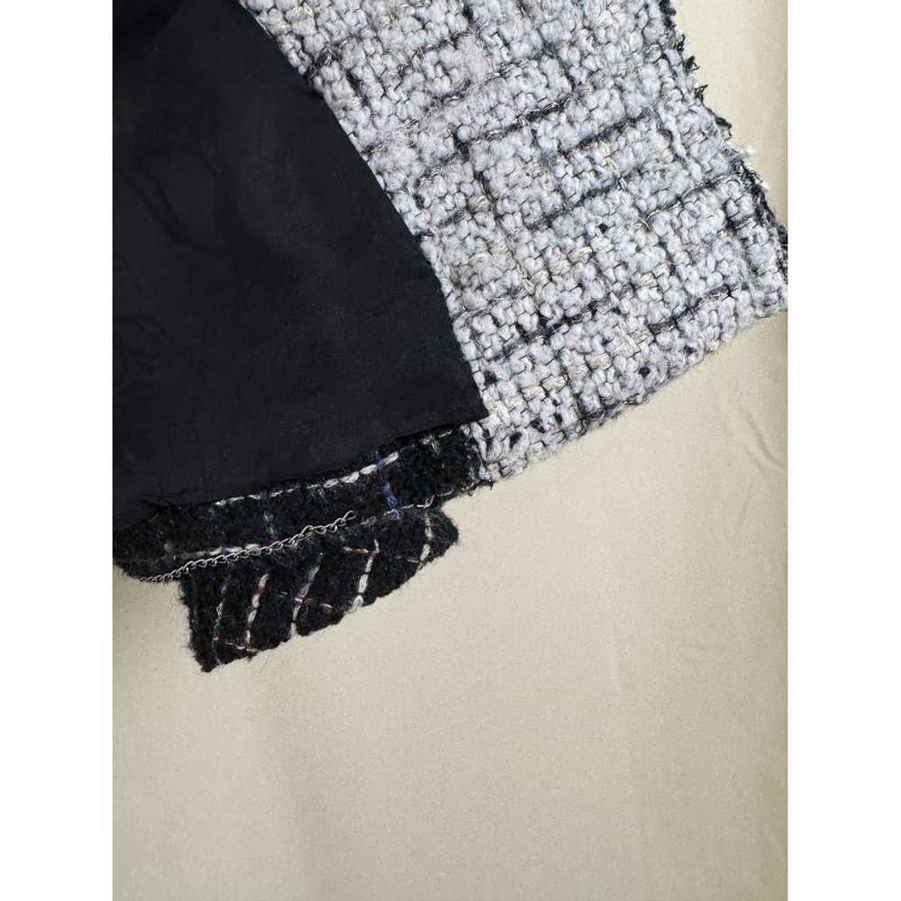 Chanel La Petite Veste Noire tweed jacket - image 11