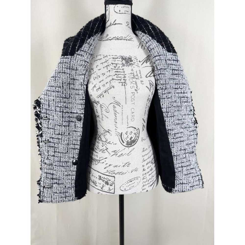 Chanel La Petite Veste Noire tweed jacket - image 12