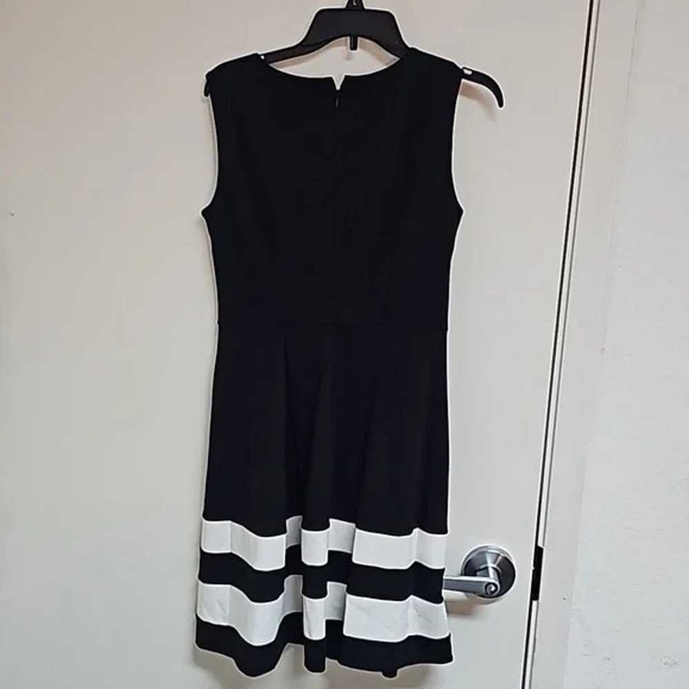 Calvin Klein Dress Size 6 Fit and Flare Black Whi… - image 4