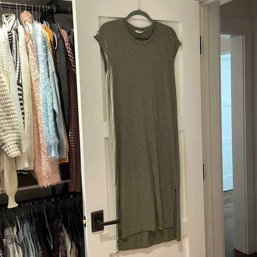 Like New! Madewell Muscle Midi Dress - Olive Gree… - image 4