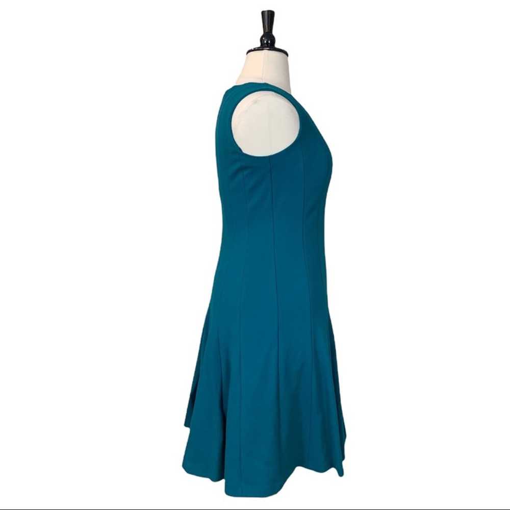 Lands’ End Teal Green/Blue Seamed Sleeveless Fit … - image 3