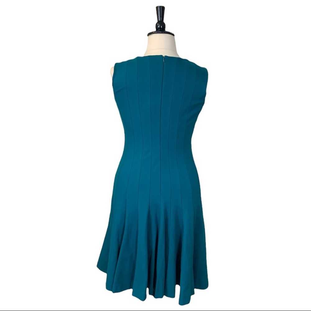 Lands’ End Teal Green/Blue Seamed Sleeveless Fit … - image 4
