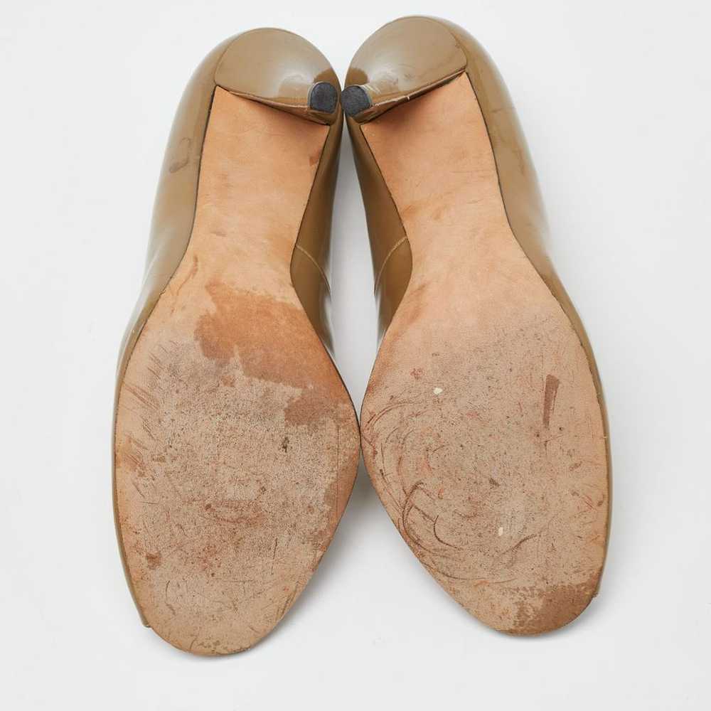 Stuart Weitzman Patent leather heels - image 5