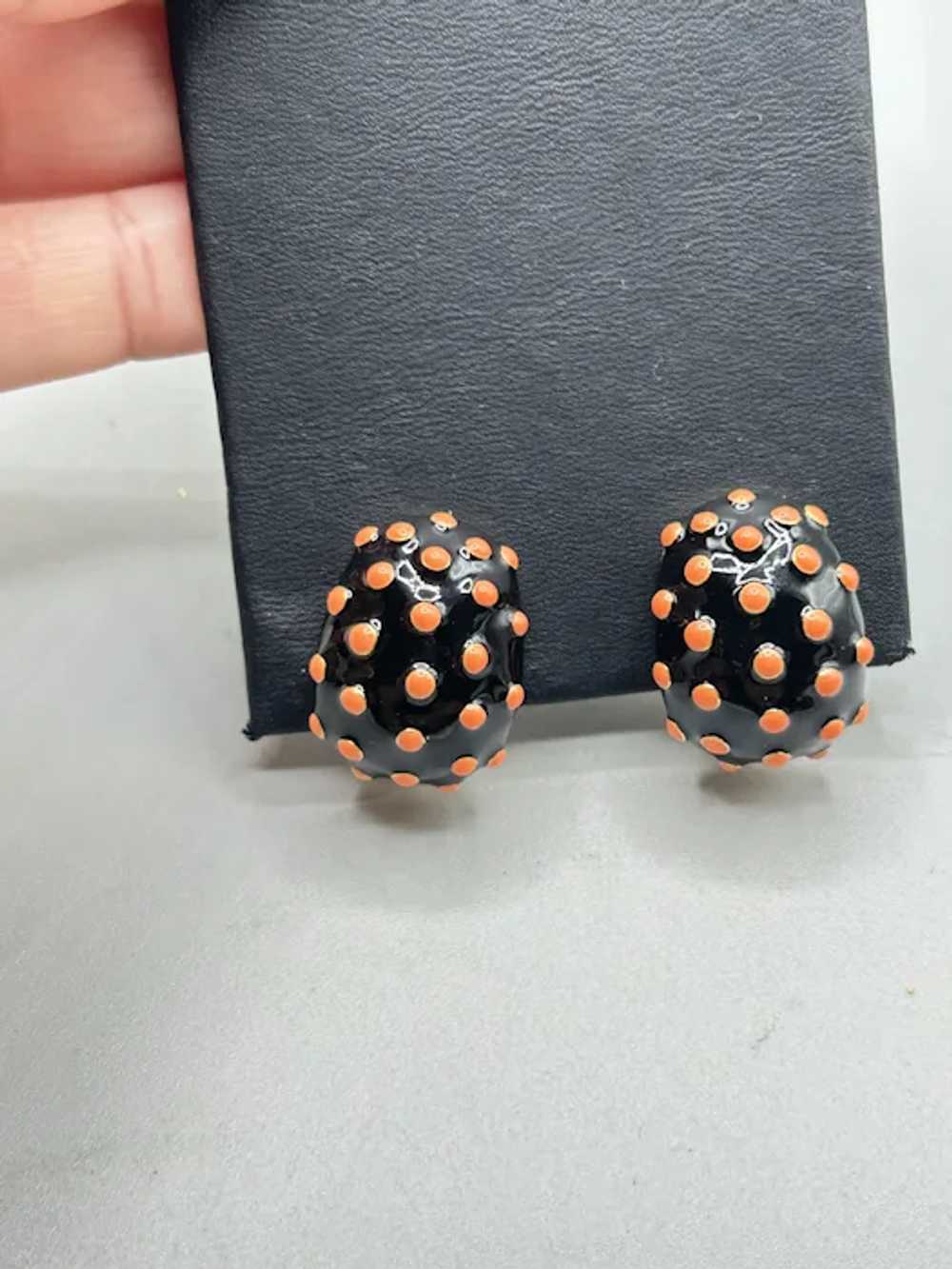 Vintage Joan Rivers Clip On Earrings Black Enamel… - image 4