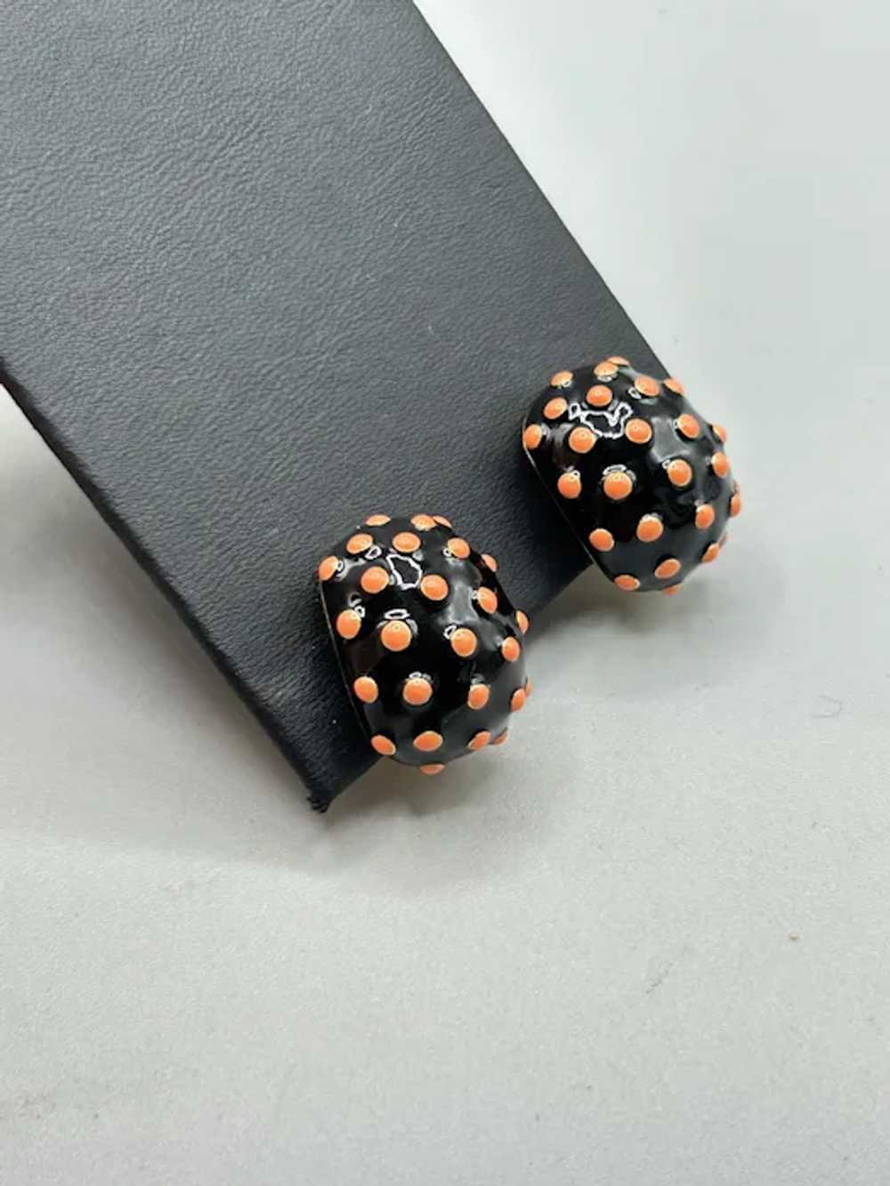 Vintage Joan Rivers Clip On Earrings Black Enamel… - image 5